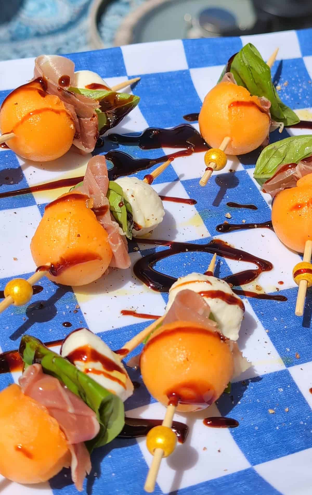 Easy Melon and Prosciutto Skewers with Mozzarella