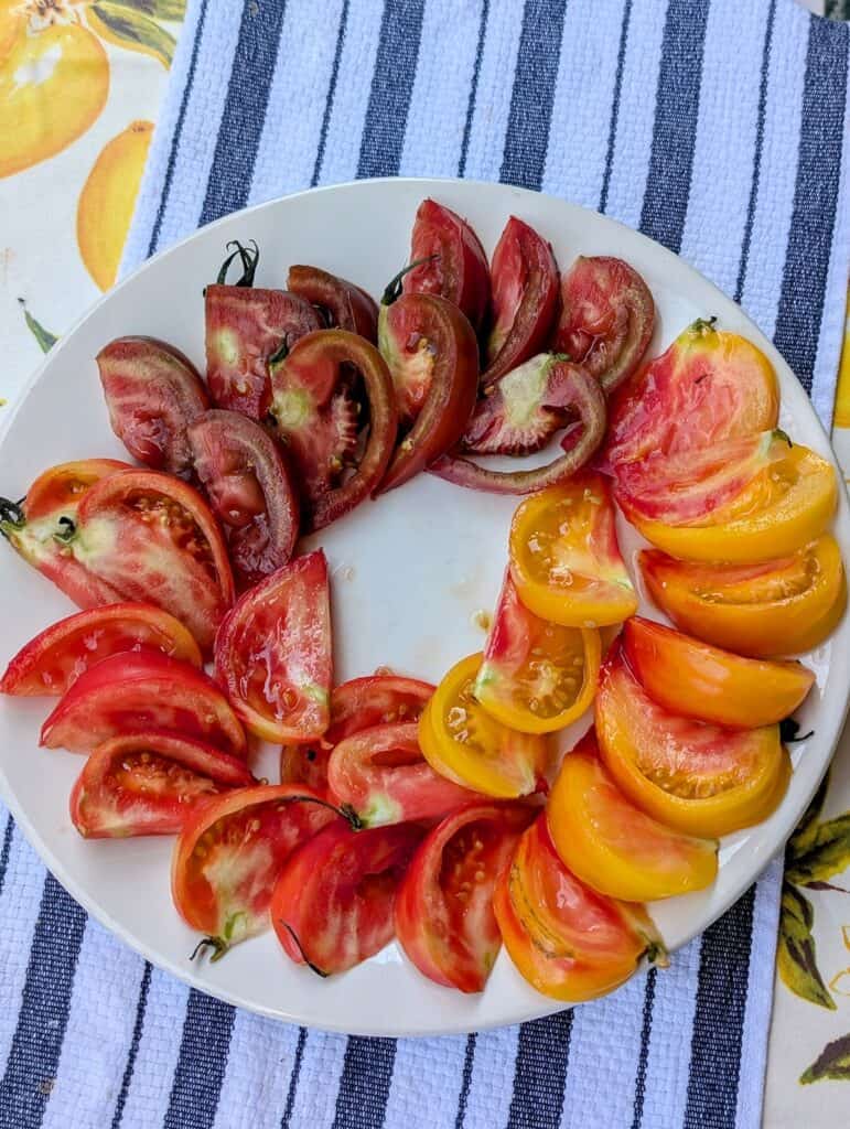 sliced heirloom tomatoes on plate