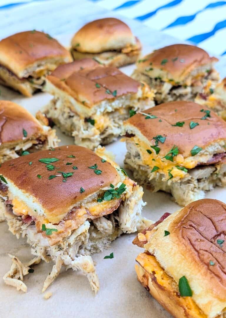 Cheesy Chicken Bacon Ranch Sliders on Hawaiian Rolls Recipe