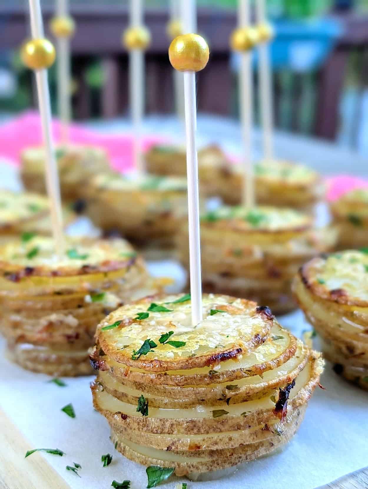 Garlic & Parmesan Crispy Potato Stacks in Muffin Tins