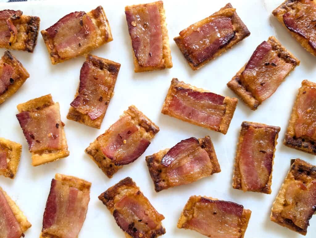Easy Candied Bacon Crackers Recipe with Maple Syrup hero image